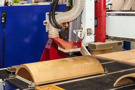 wood-milling-with-brush